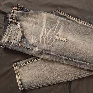 Men's Distressed Blue Jeans